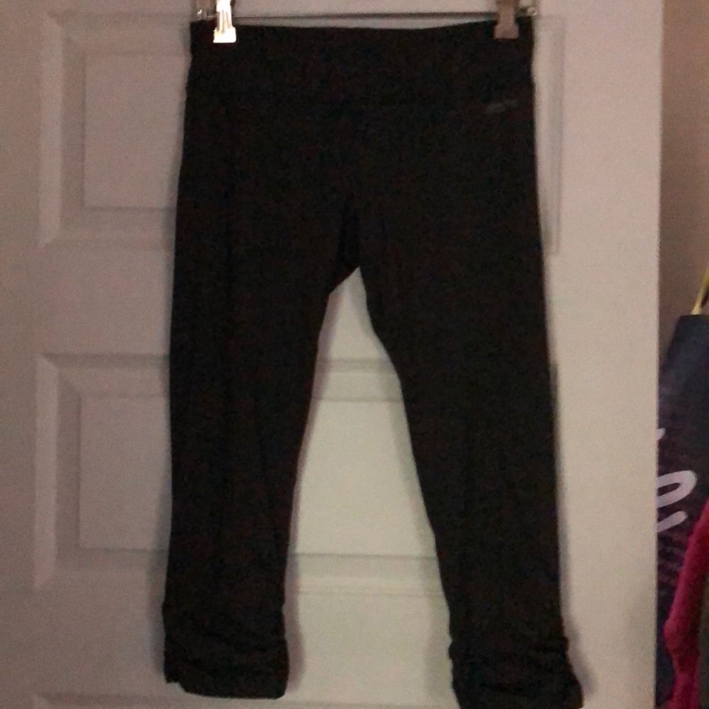 Calvin Klein Capri leggings